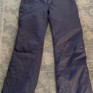 The North Face Women’s Dark Gray  insulated outdoor ski and snow pants